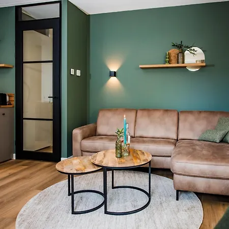 Beautiful In A Wonderful Setting , Cleaning Included Holiday home *